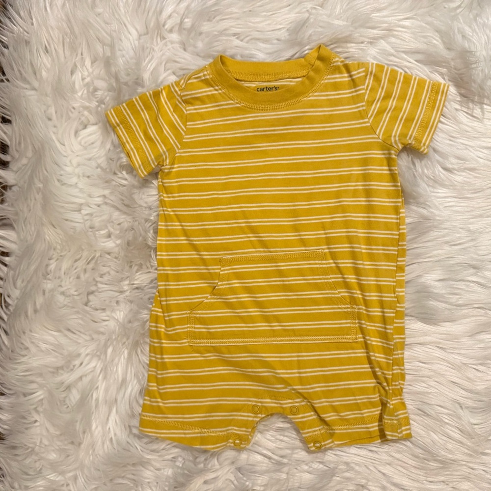 Carter’s Baby Boy Yellow Striped Romper Size 18 Months Short‎ Sleeve